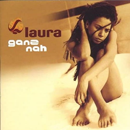 Laura  - Ganz Nah cover okładka.jpg