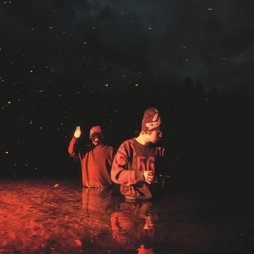 Livaï &amp; Cosmo - Un long fleuve bien chiant cover okładka.webp